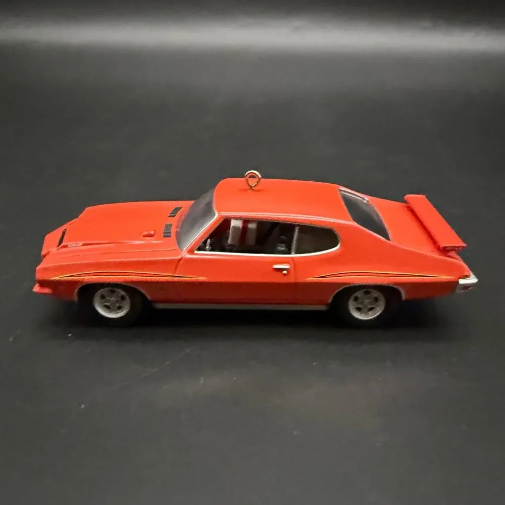 Hallmark keepsake 1971